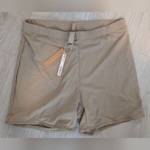 NWT SKIMS Signature Swim Mid Waist Short Size L Color Desert